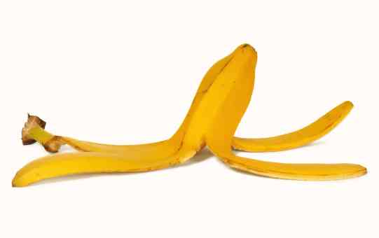 How to Reduce the Smell of Banana Peels